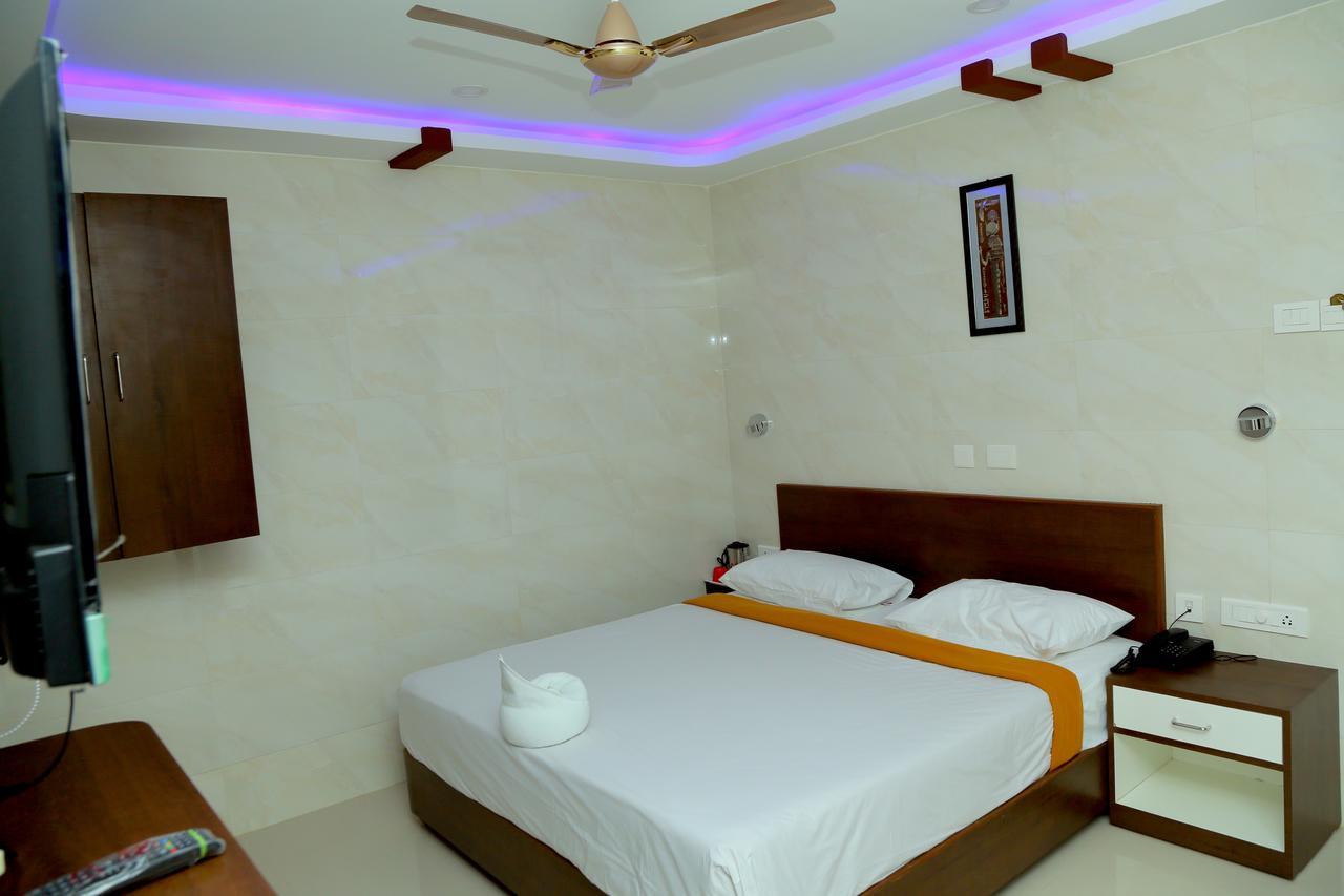 Sri Maharaja Residency Hotell Tiruchirappalli Eksteriør bilde