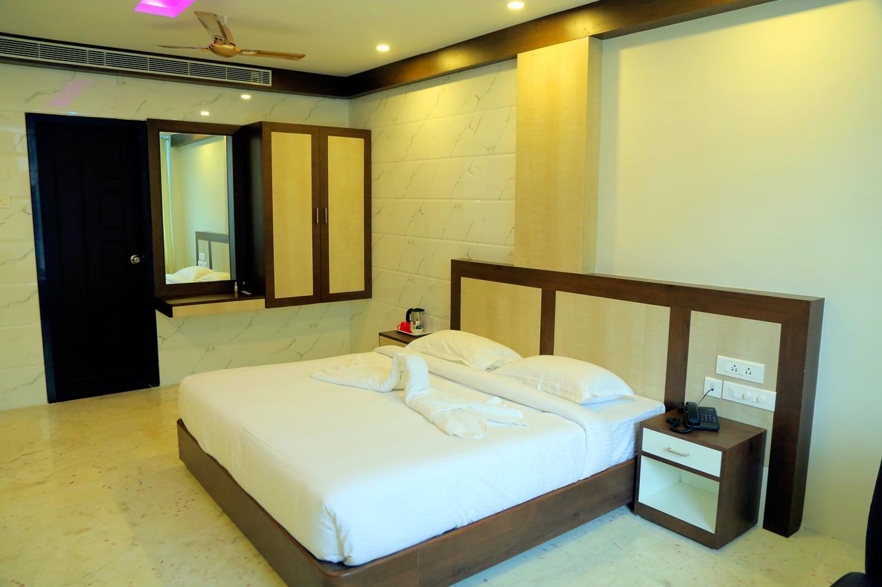 Sri Maharaja Residency Hotell Tiruchirappalli Eksteriør bilde